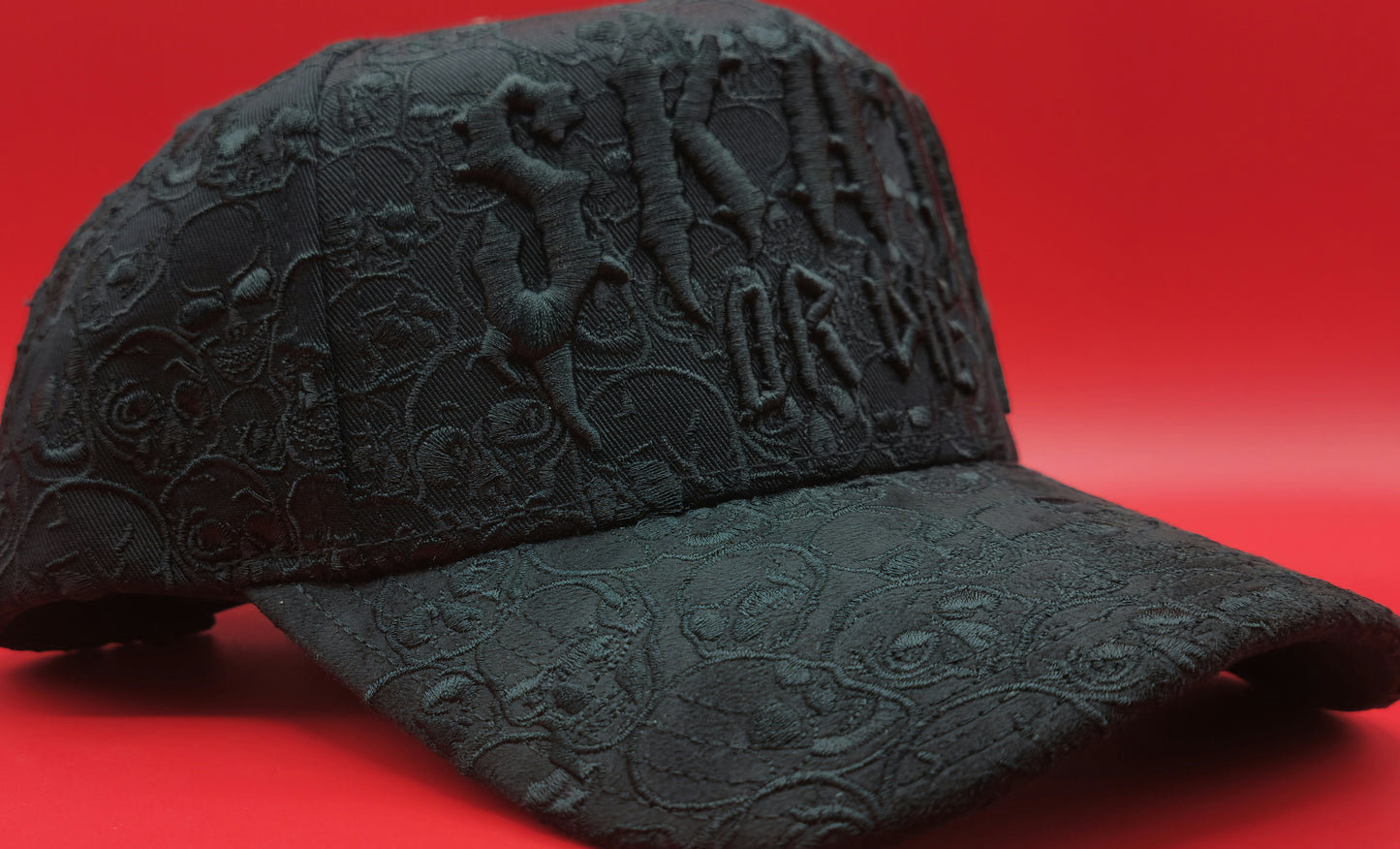 SKATE OR DIE BARBAS HAT