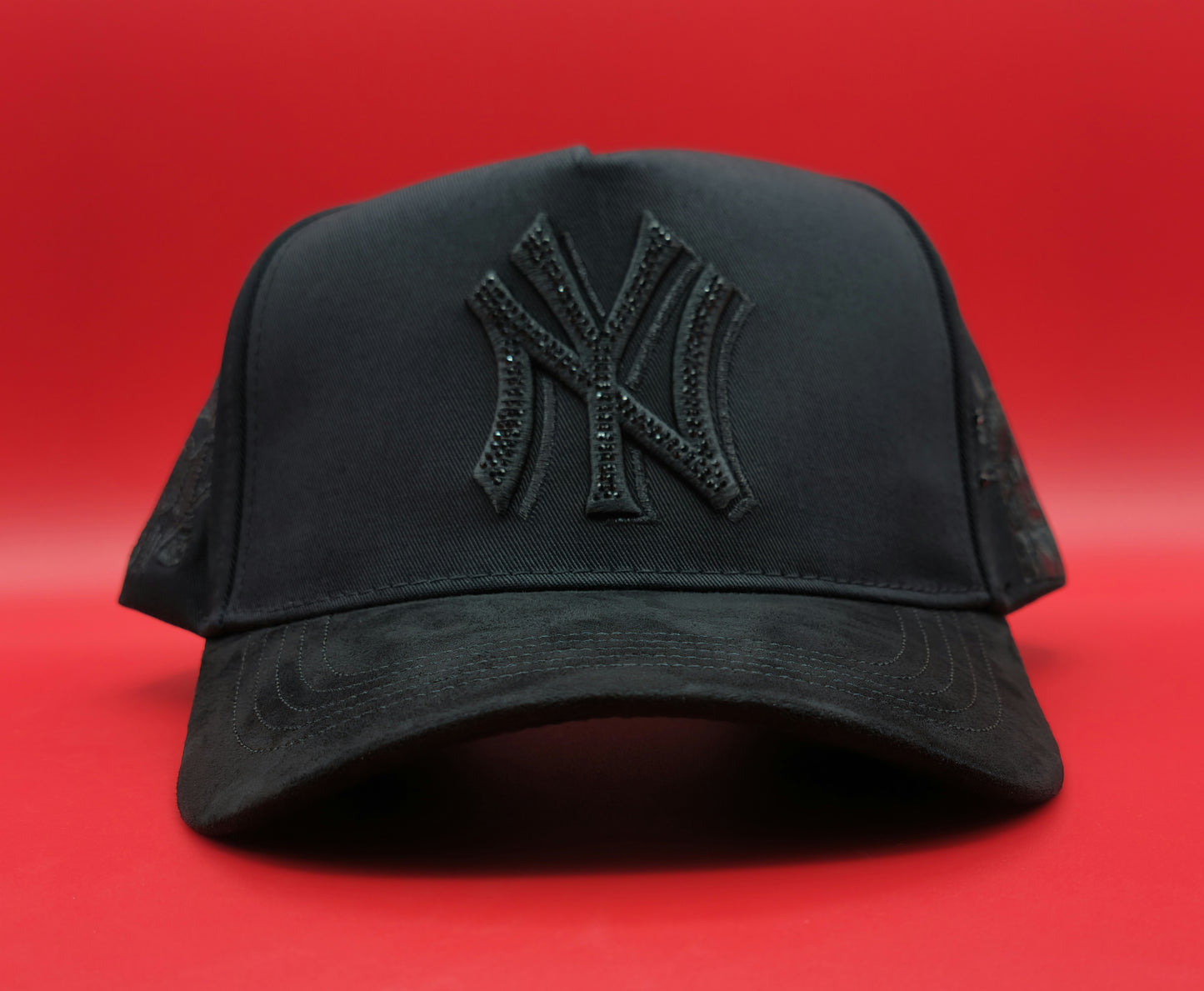 NEW YORK TOTAL BLACK