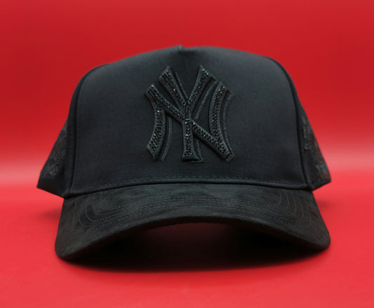 NEW YORK TOTAL BLACK