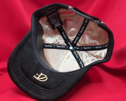 3 GOLDEN CRUZ/DIAMONDS